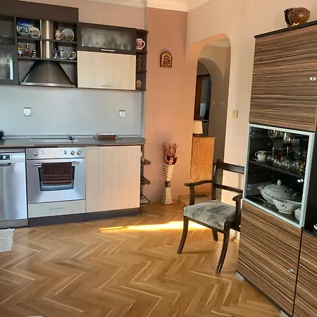 Maria's Sea View Apartament *